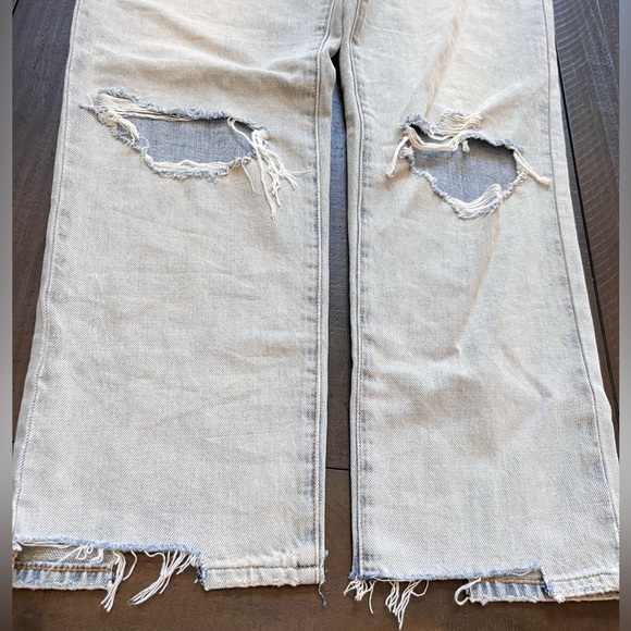 Pistola Lightwash Jeans - Picture 2 of 7